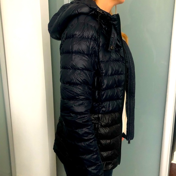 DKNY Foldable Down Hooded Jacket with Buckle - Dark Blue & Black - Picture 4 of 11